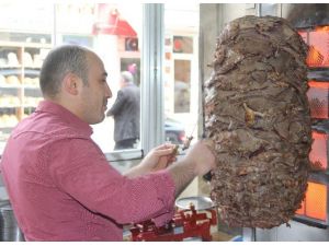 Kahvaltıda Güneydoğu’da Ciğer Kebabı Artvin’de Cağ Kebabı