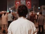 Taksim’de “Duran Adam” Eylemi