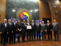 Etb Türkiye’nin En İyilerinin Arasında