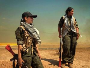 IŞİD'le Savaşan Kadınlar