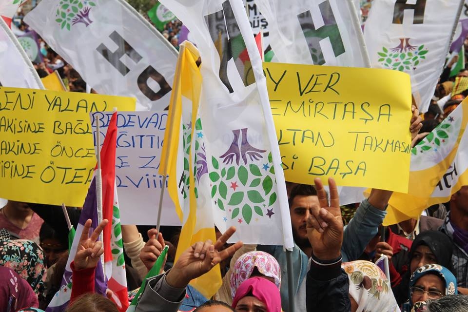 Kars'ta HDP'nin Miting Coşkusu 4