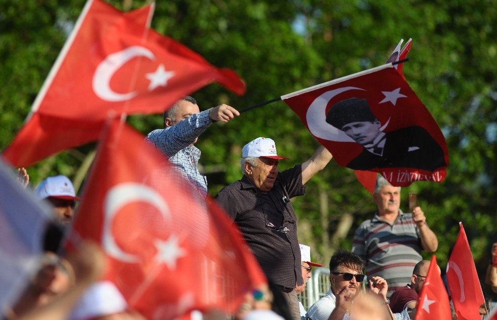 Cumhurbaşkanı Adayı İnce'nin Bursa Mitingi 13