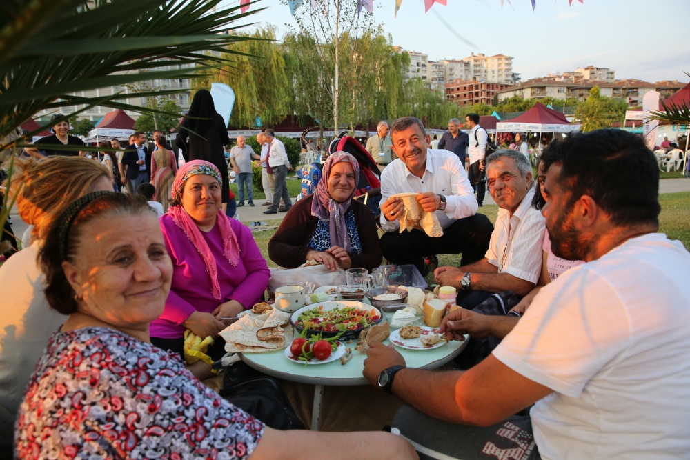 Darıca 'Karslılar Gecesi'ne Yoğun İlgi 20