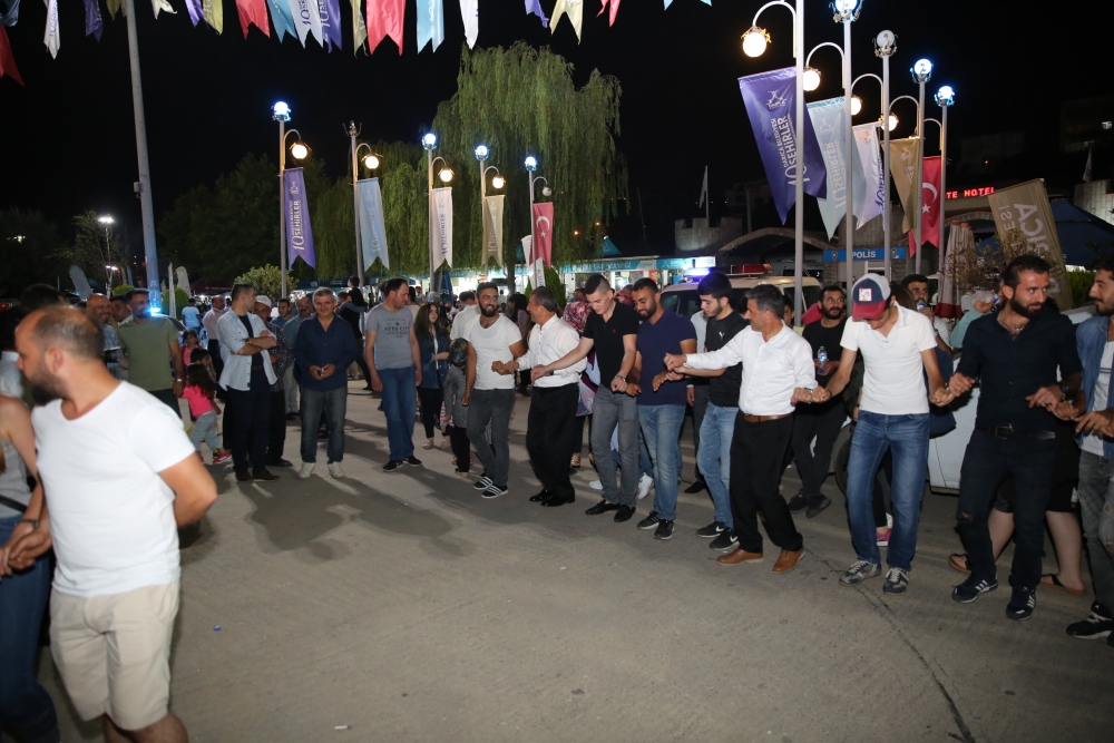 Darıca 'Karslılar Gecesi'ne Yoğun İlgi 5