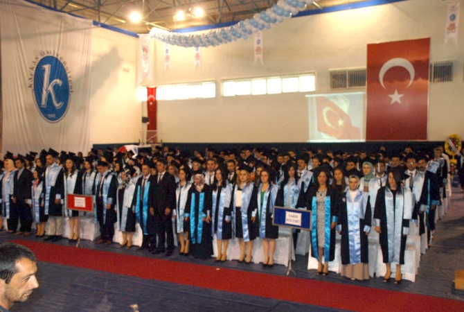 KAÜ'de Mezuniyet 2013 1