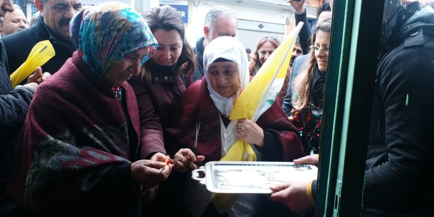 HDP’nin Digor Seçim Bürosu Açıldı