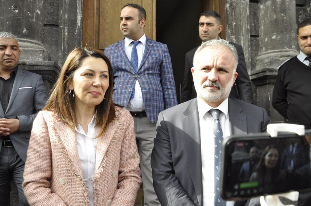 Kars Belediyesi’nde Yeni Dönem 12