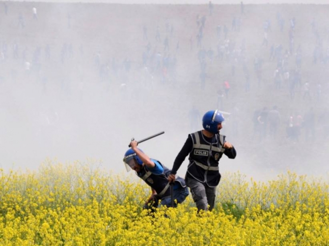 Gezi Direnişi 'Sosyal Medya'da 48