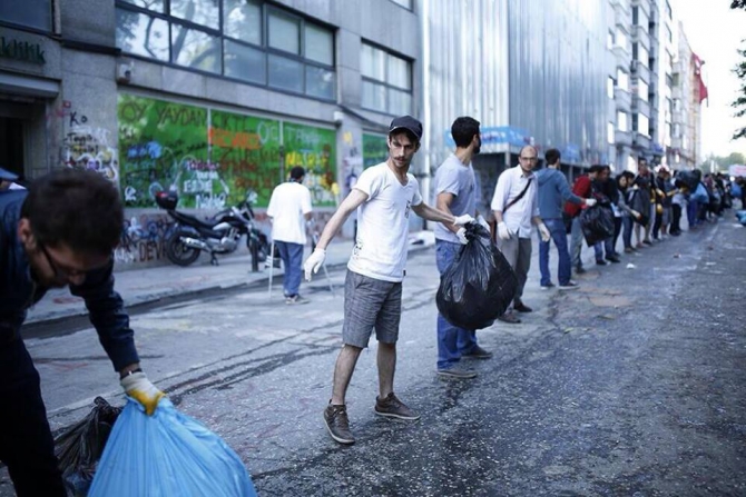 Gezi Direnişi 'Sosyal Medya'da 51