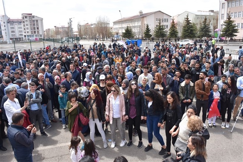 Kars'ta 1 Mayıs Coşkusu 11