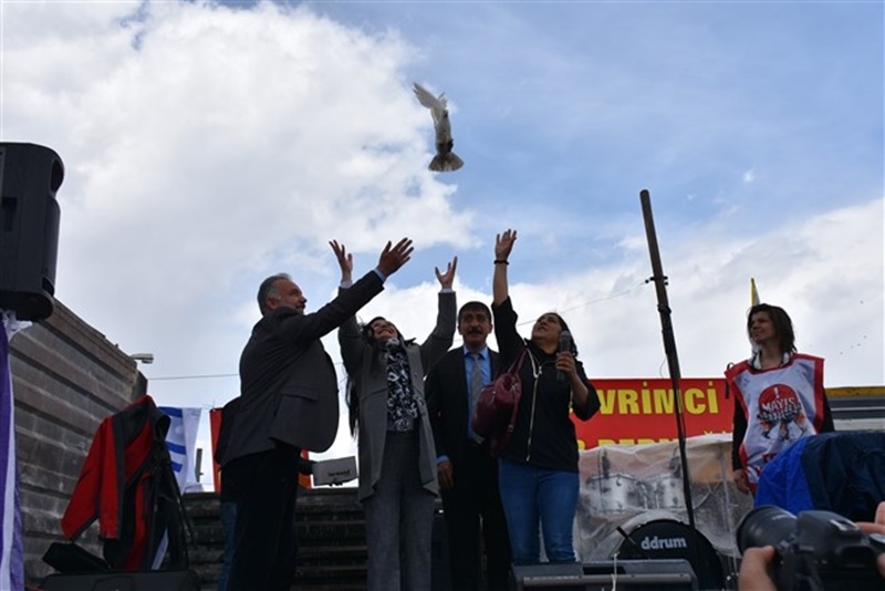 Kars'ta 1 Mayıs Coşkusu 8