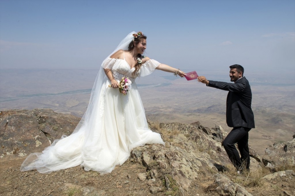 Dağcı Çift 'Zirve'de Nikah Kıydı 17