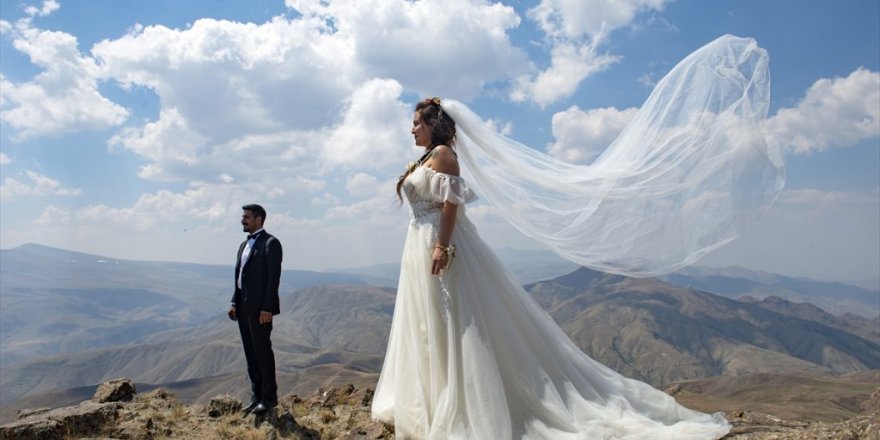 Dağcı Çift 'Zirve'de Nikah Kıydı