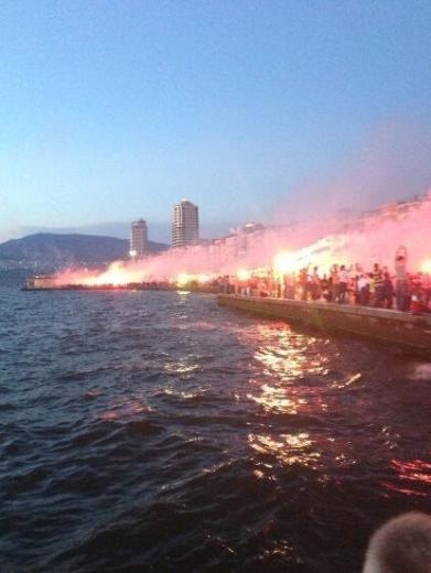 İzmir'de Gezi Parkı Coşkusu 9