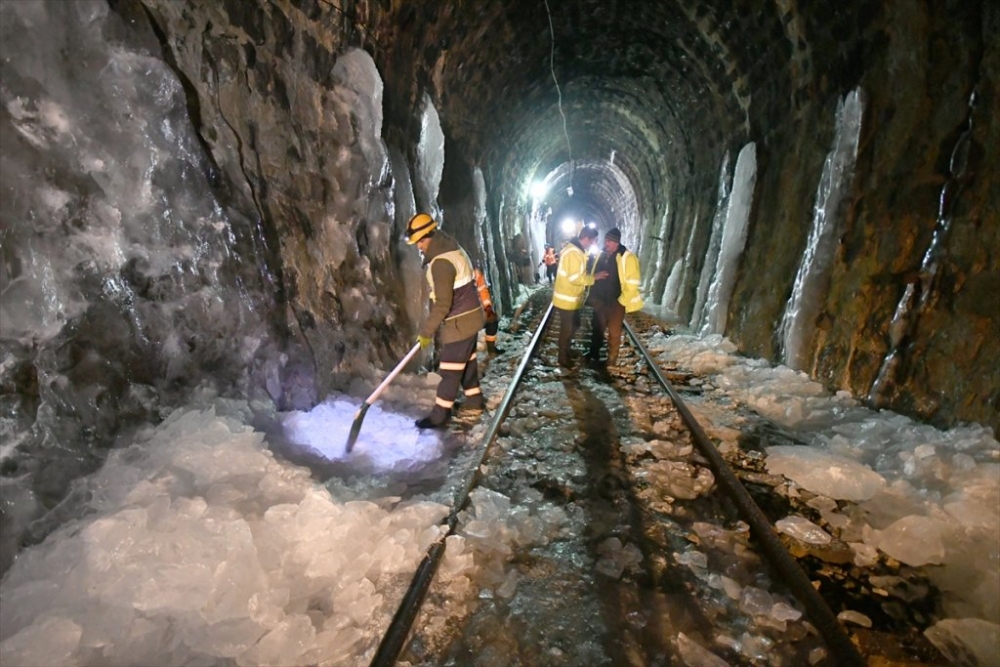 'Demiryolu İşçileri'nin Güncesi 16