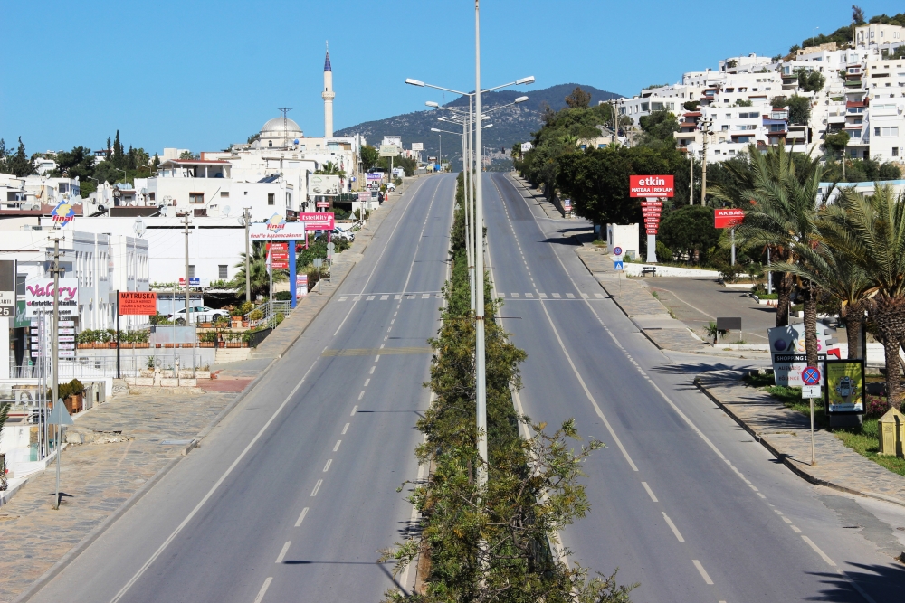 Şehirler Sessizliğe Büründü 11