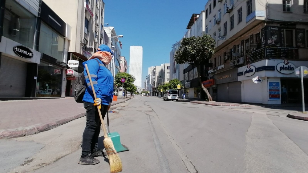 Şehirler Sessizliğe Büründü 4
