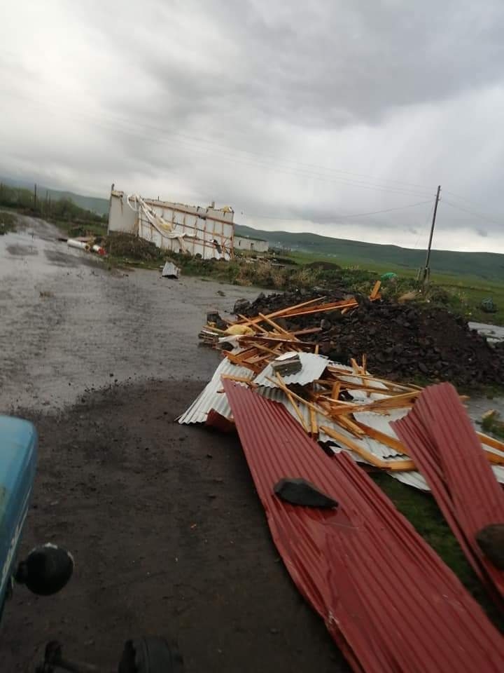'Kars ve Bölge'de Fırtınalı Günler 33