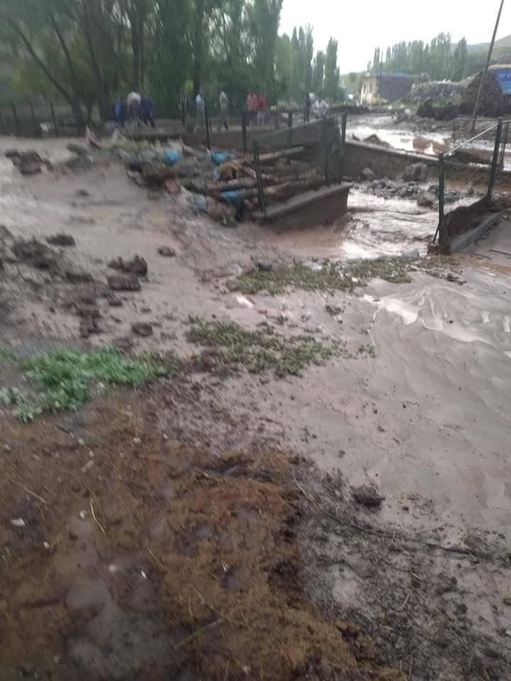 Kars | Sağanak Yağış, Dolu ve Sel Felaketi 34