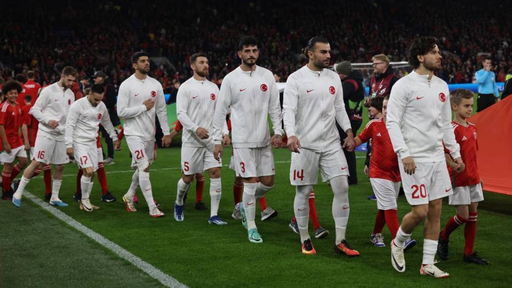 Milliler Almanya'ya Lider Gidiyor 16