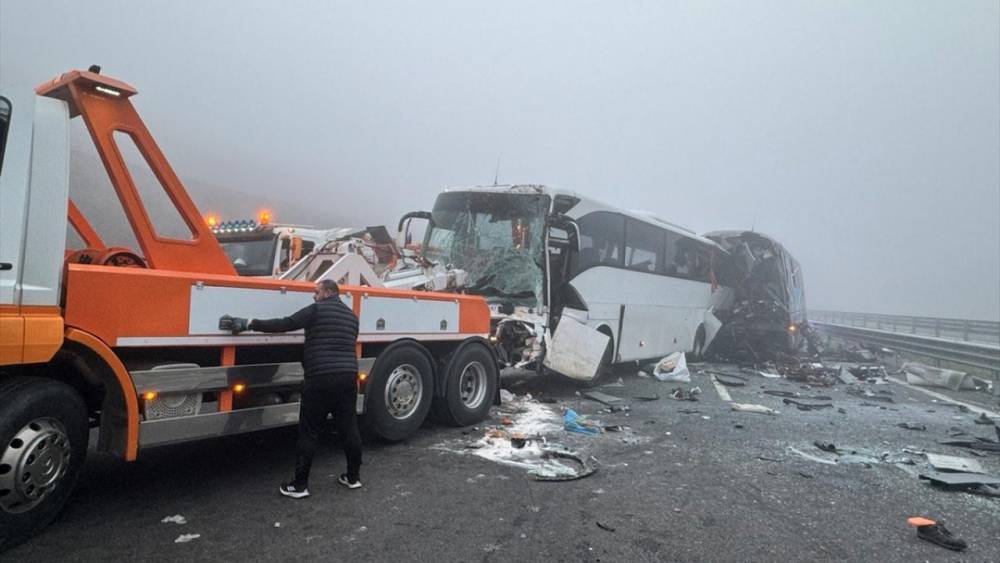 Kuzey Marmara Otoyolu'nda Zincirleme Kaza 10