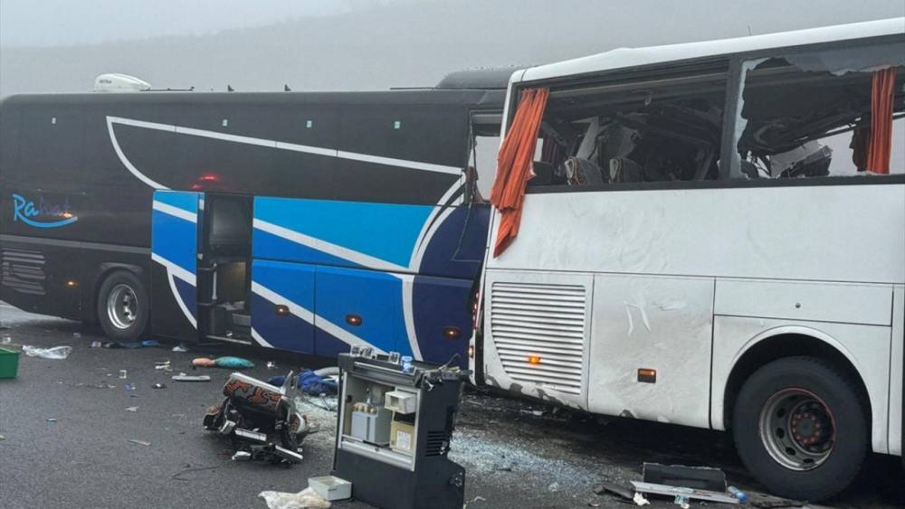 Kuzey Marmara Otoyolu'nda Zincirleme Kaza 17