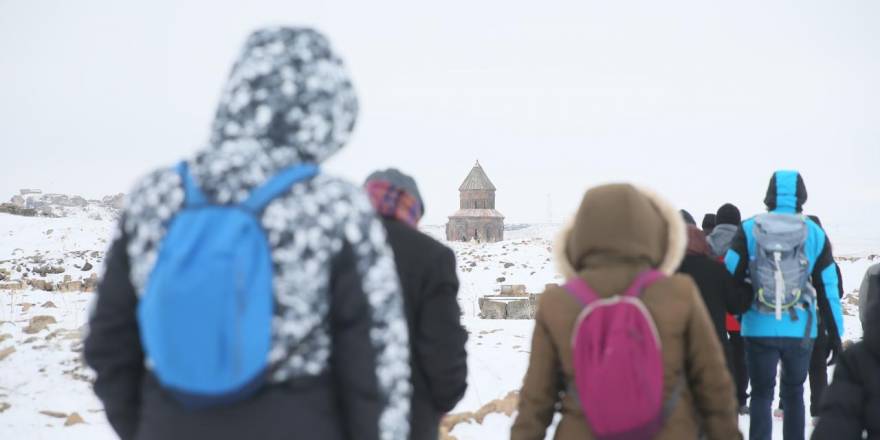 Ani'de Kış Bir Başka Güzel