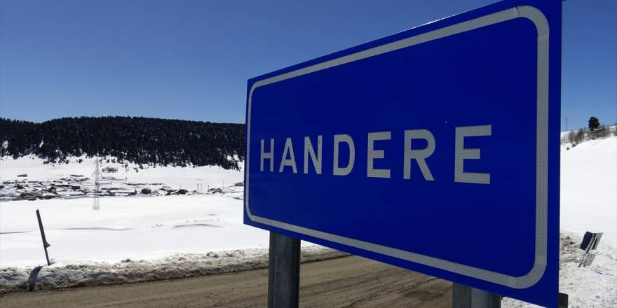 Sarıkamış Handere Umutla Baharı Bekliyor!