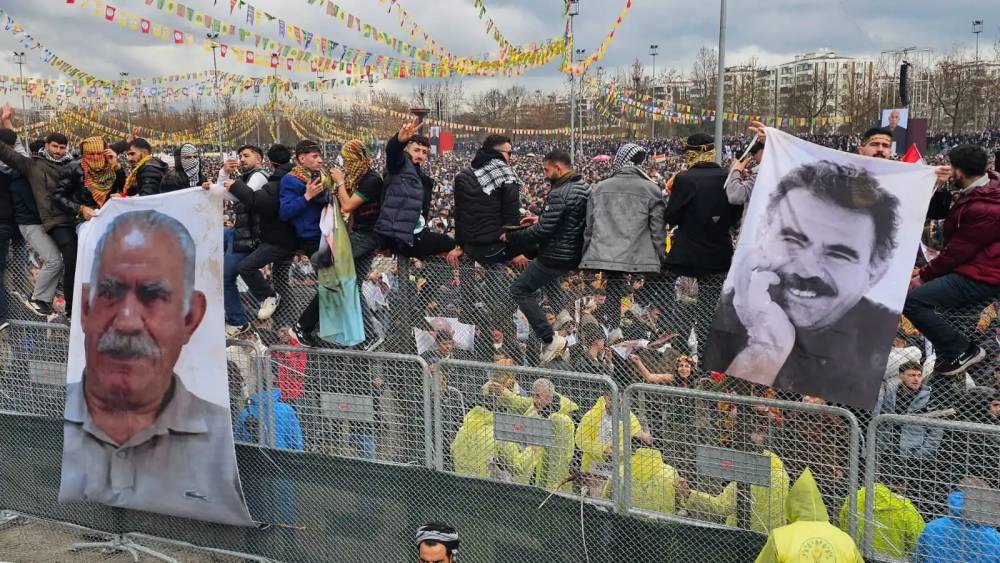 Yüzbinler Diyarbakır’da Newroz’u Kutladı! 18