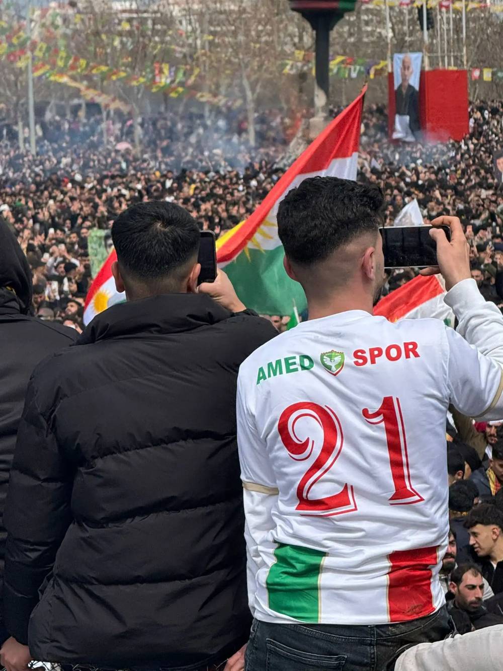 Yüzbinler Diyarbakır’da Newroz’u Kutladı! 27