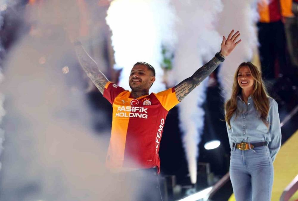 Galatasaray’dan Unutulmaz Kutlama! 20