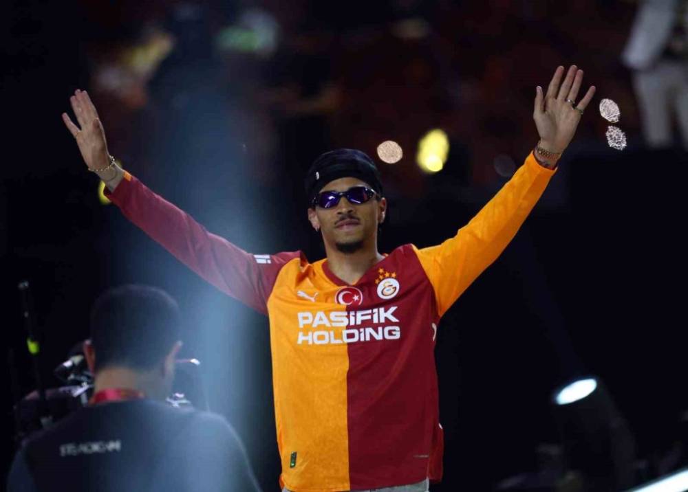 Galatasaray’dan Unutulmaz Kutlama! 9