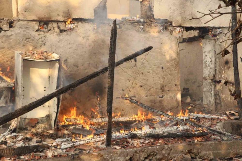 Orman Yangınlarıyla Mücadele Devam Ediyor! 26