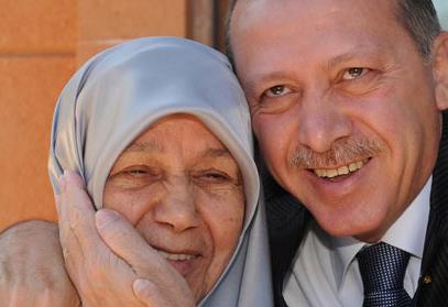 Başbakan Erdoğanın Annesi Vefat ETTİ
