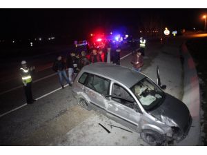 Sinopta Trafik Kazası: 2 Yaralı