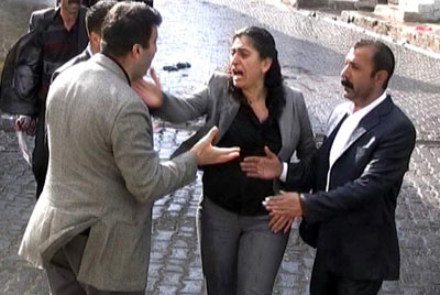 Polis Sebahat Tunceli ŞİKAYET ETTİ