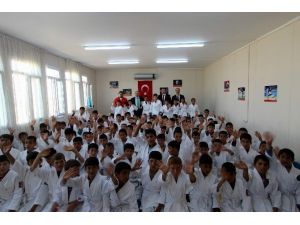 Gençlik Hizmetleri Ve Spor İl Müdürlüğü’ne Ziyaret