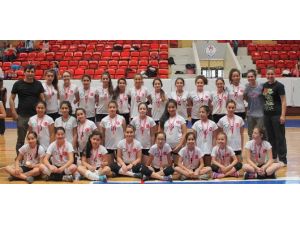 Ayşenur Han Milli Takıma Çağrıldı