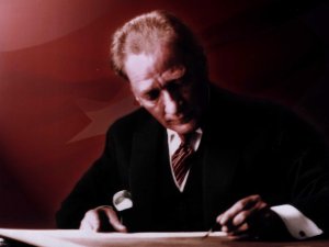 Atatürk Ve Cumhuriyet Konulu Resim Sergisi Açıldı