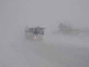 Kars’ta Kar Yağışı ve Trafik Kazaları