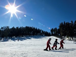 Sarıkamış'ta Kayak Sezonu Açıldı