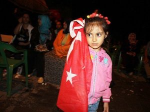 Iğdır’da Yağmur Altında Demokrasi Nöbeti