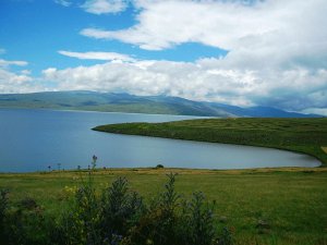 Çıldır Gölü’nde Tekne Turu İçin İlk Adım Atıldı