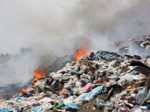 'Kars Çöplüğü'nde Ekmek Mücadelesi