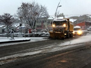 Erzurum Güne Karla Uyandı