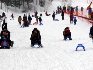 Palandöken’de Düşe Kalka Kızak Keyfi