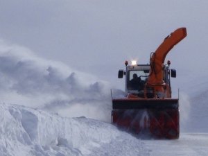 Kars’ta 50 Köy Yolu Ulaşıma Kapalı