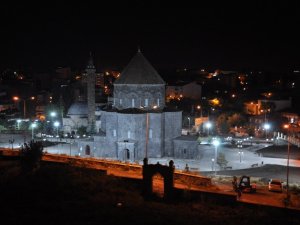 Kaleiçi Işıklandırıldı