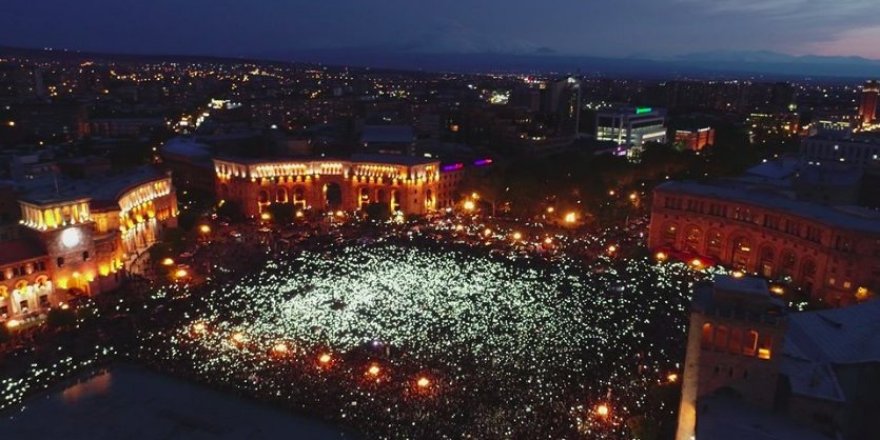 Sarkisyan Karşıtı Gösteriler Devam Ediyor