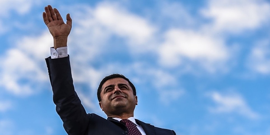 Demirtaş’ın Gençler, Kadınlar ve Emekliler İçin Vaadleri